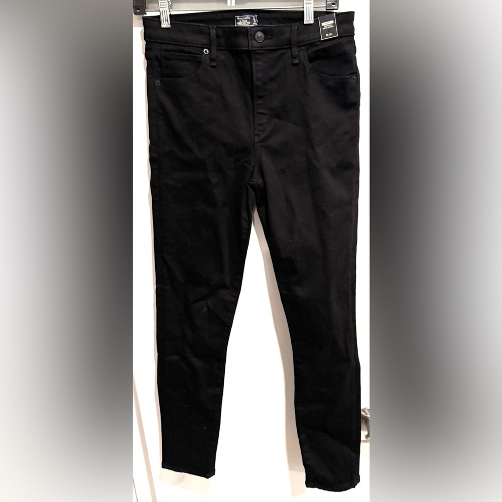 NWT Abercrombie & fitch high rise super skinny simone jeans black street office